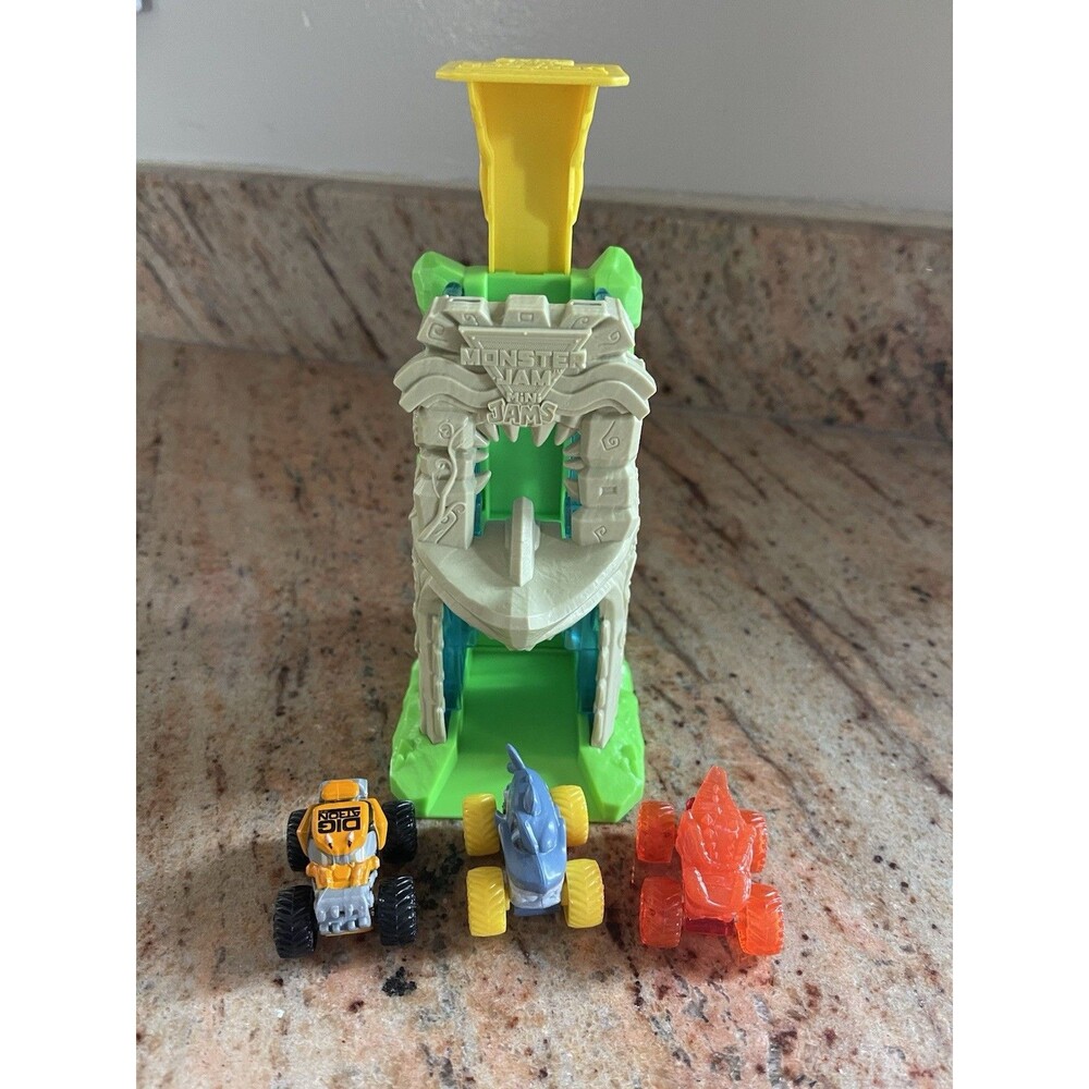 Replacement Monster Jam Mini Jams Megalodon Jungle Blaster Slam Launcher/3 Cars